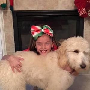 Meet your Posher, Claudia